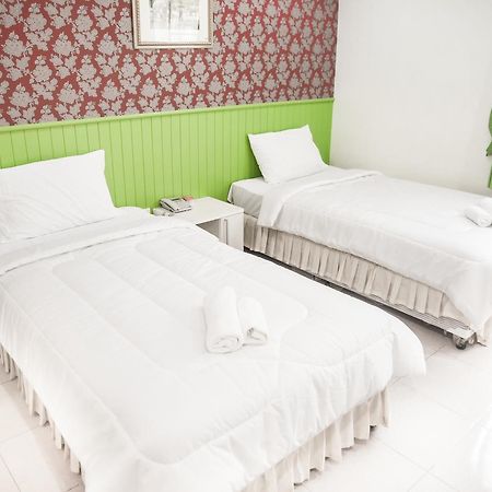 Nine Inn @ Town Phuket Zewnętrze zdjęcie