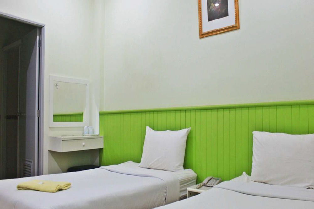 Nine Inn @ Town Phuket Zewnętrze zdjęcie