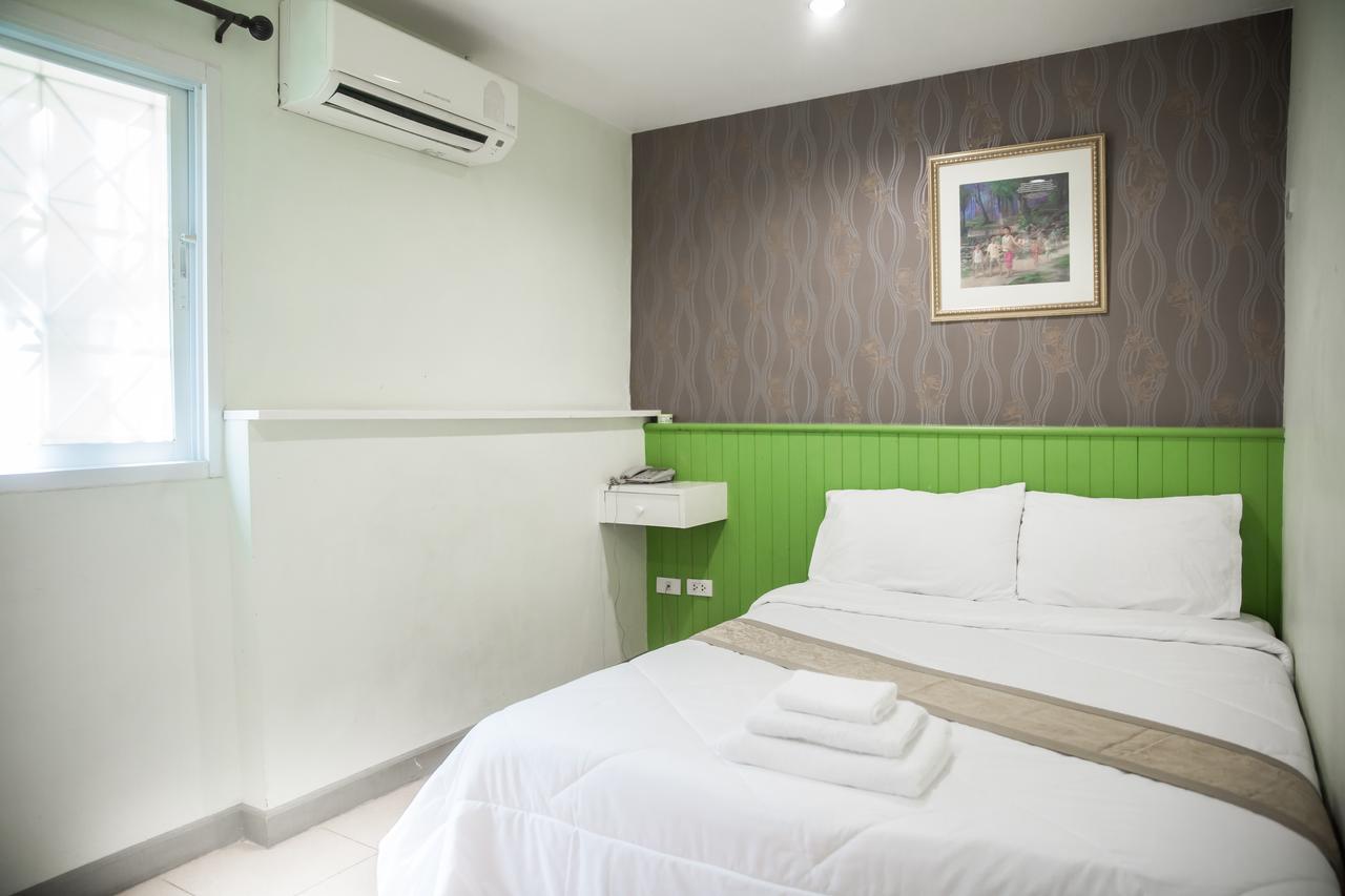 Nine Inn @ Town Phuket Zewnętrze zdjęcie