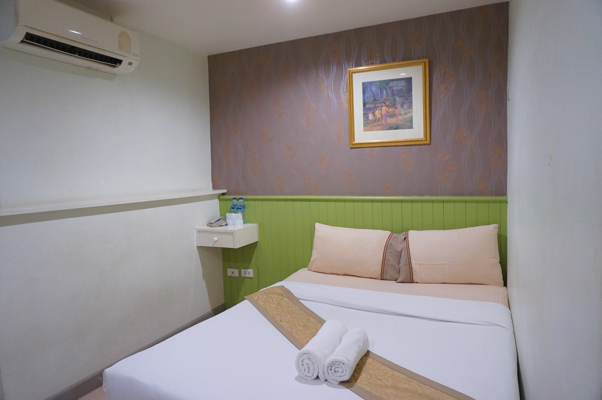 Nine Inn @ Town Phuket Zewnętrze zdjęcie